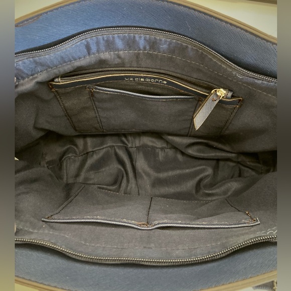 Liz Claiborne Navy Shoulder Bag - Picture 5 of 9